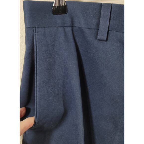Kirkland Navy Blue Flat Front Dress Pants Size 40 Lightweight Straight Leg Soft - Picture 7 of 8